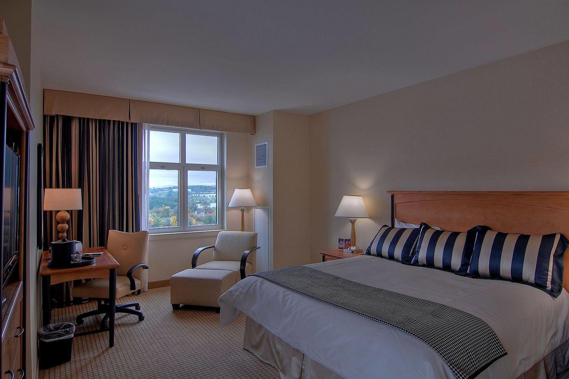 Hollywood Casino Bangor Hotel Bagian luar foto